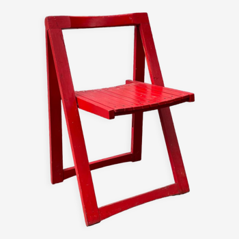 Chaise pliante rouge