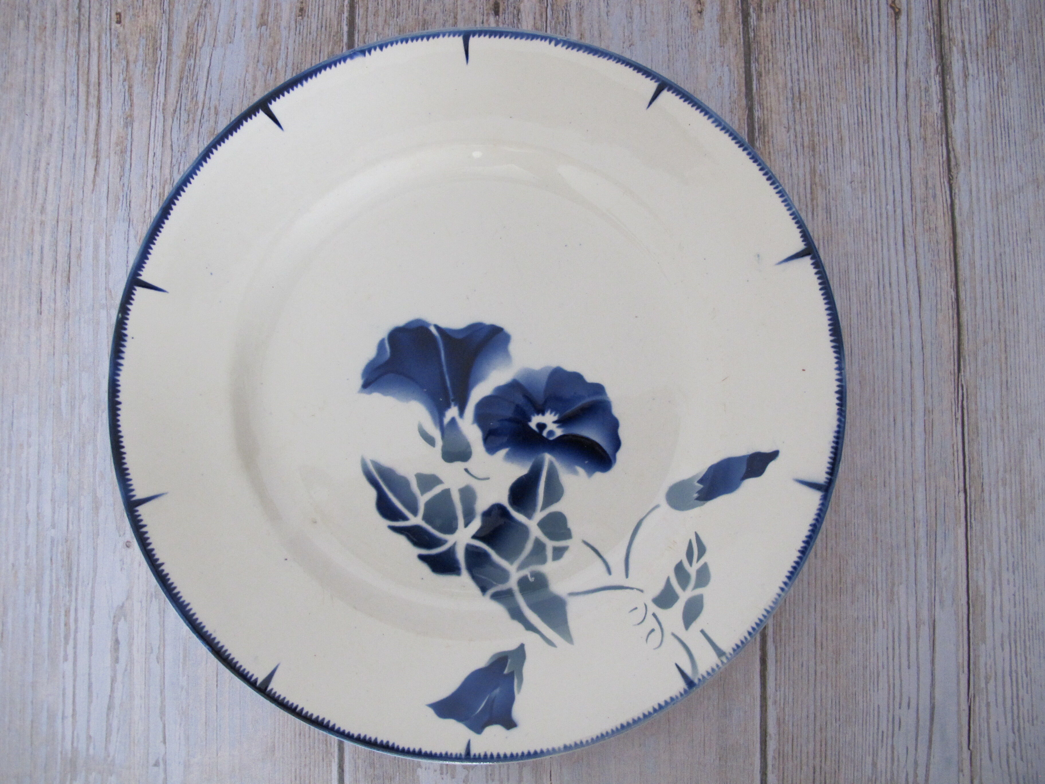 Longchamp earthenware serving dish, "Volubilis" model