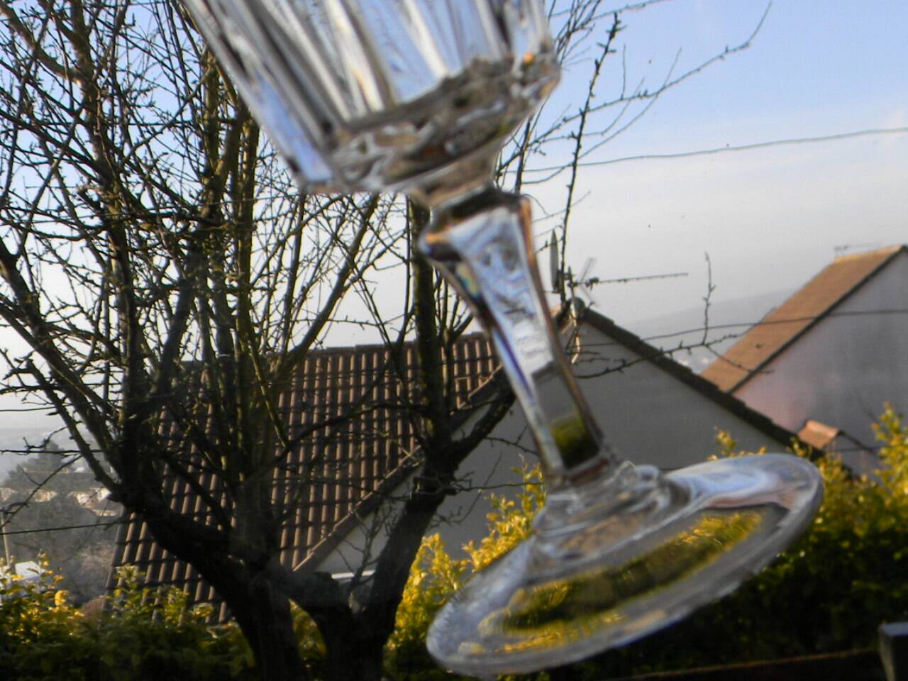 Lot de 6 flûtes à champagne en cristal.
