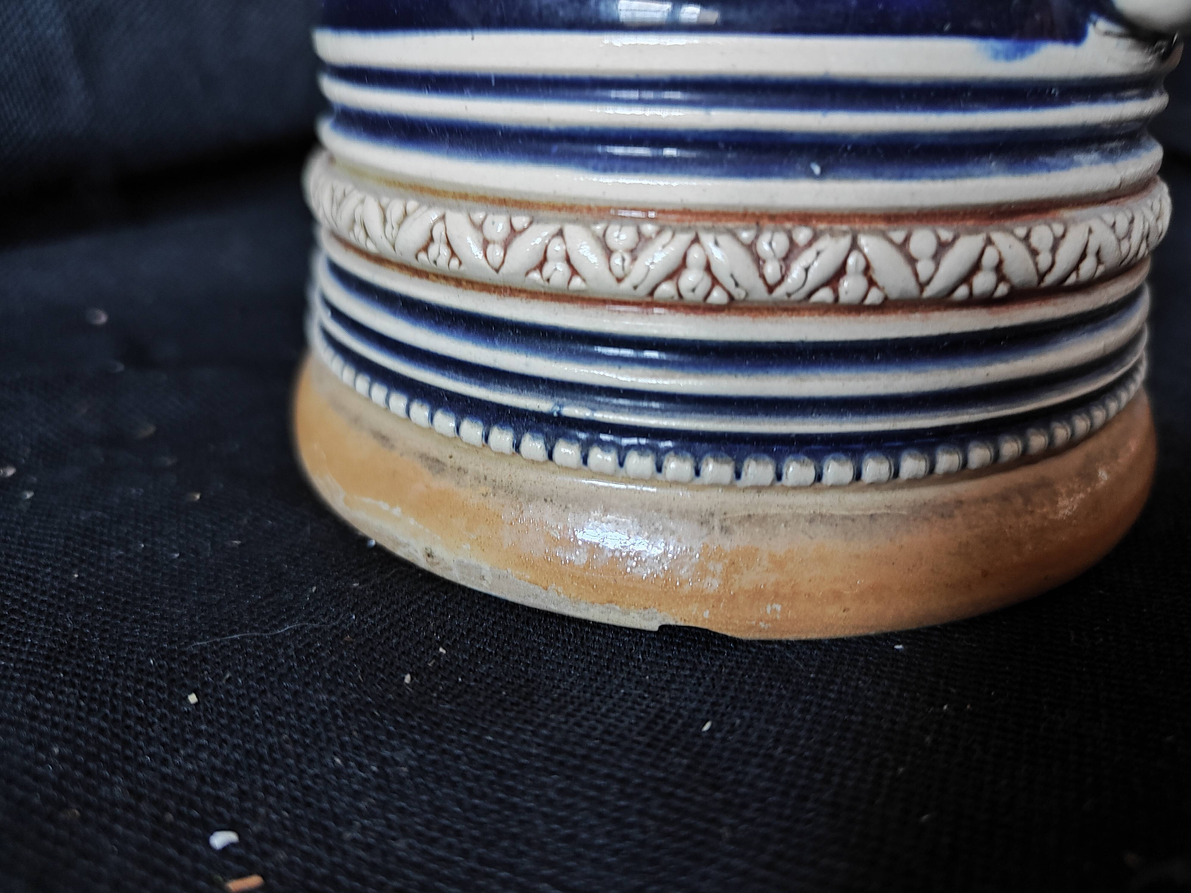 Beer mug 1 liter lowenbrau munich ceramic / numbered