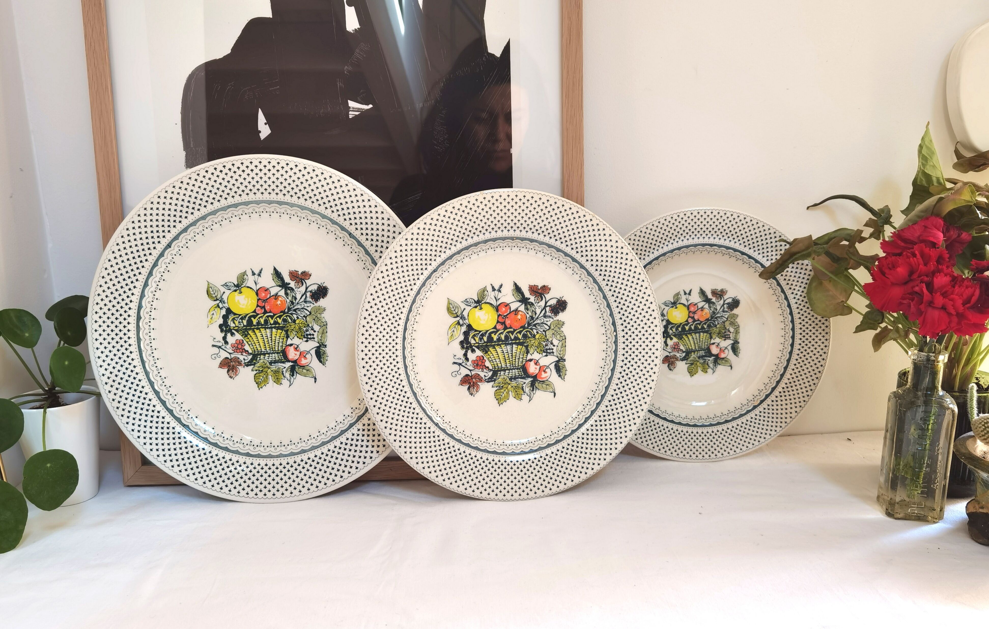 Service de 18 assiettes