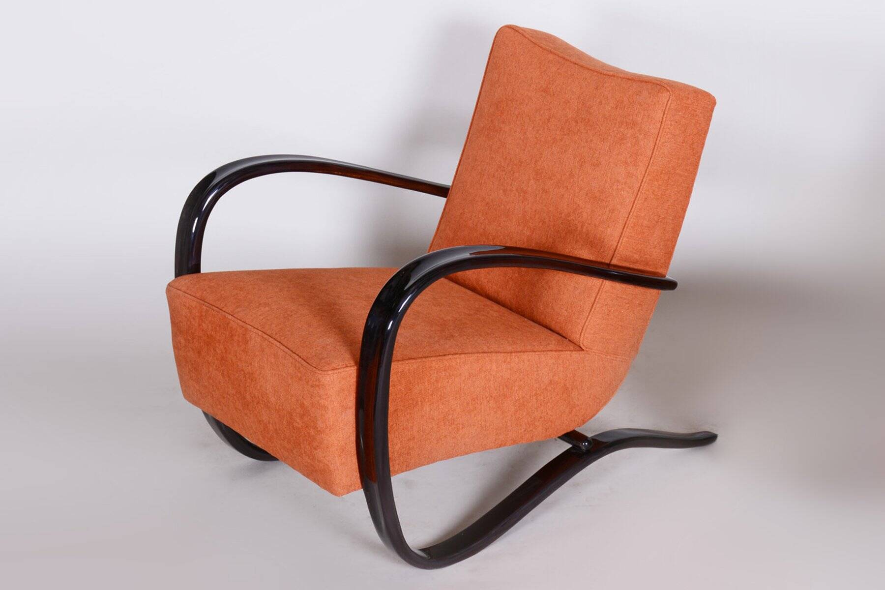 Czech Art Deco Beech Armchair attributed to J. Halabala for Up Zavody, 1930s