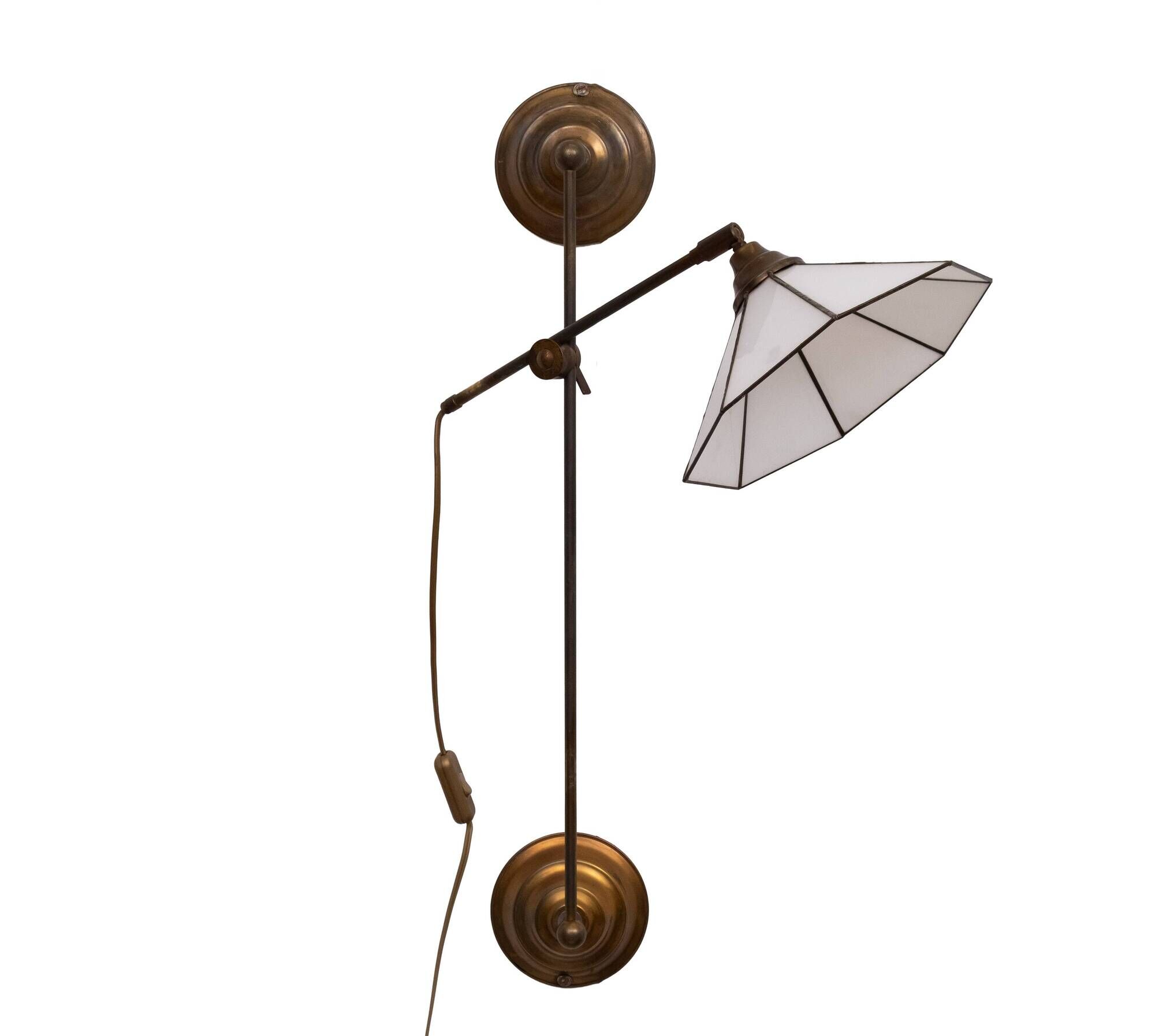 Lampe murale en laiton ajustable de style Tiffany des années 1960