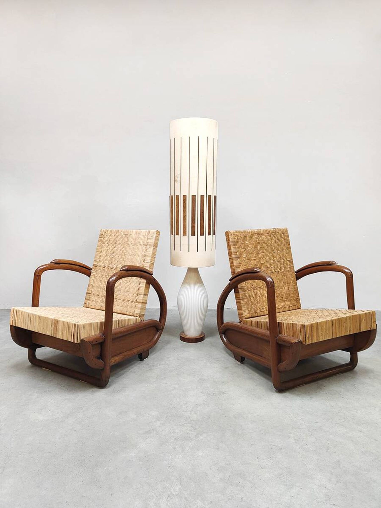 2 fauteuils en rotin tressé, Art Déco