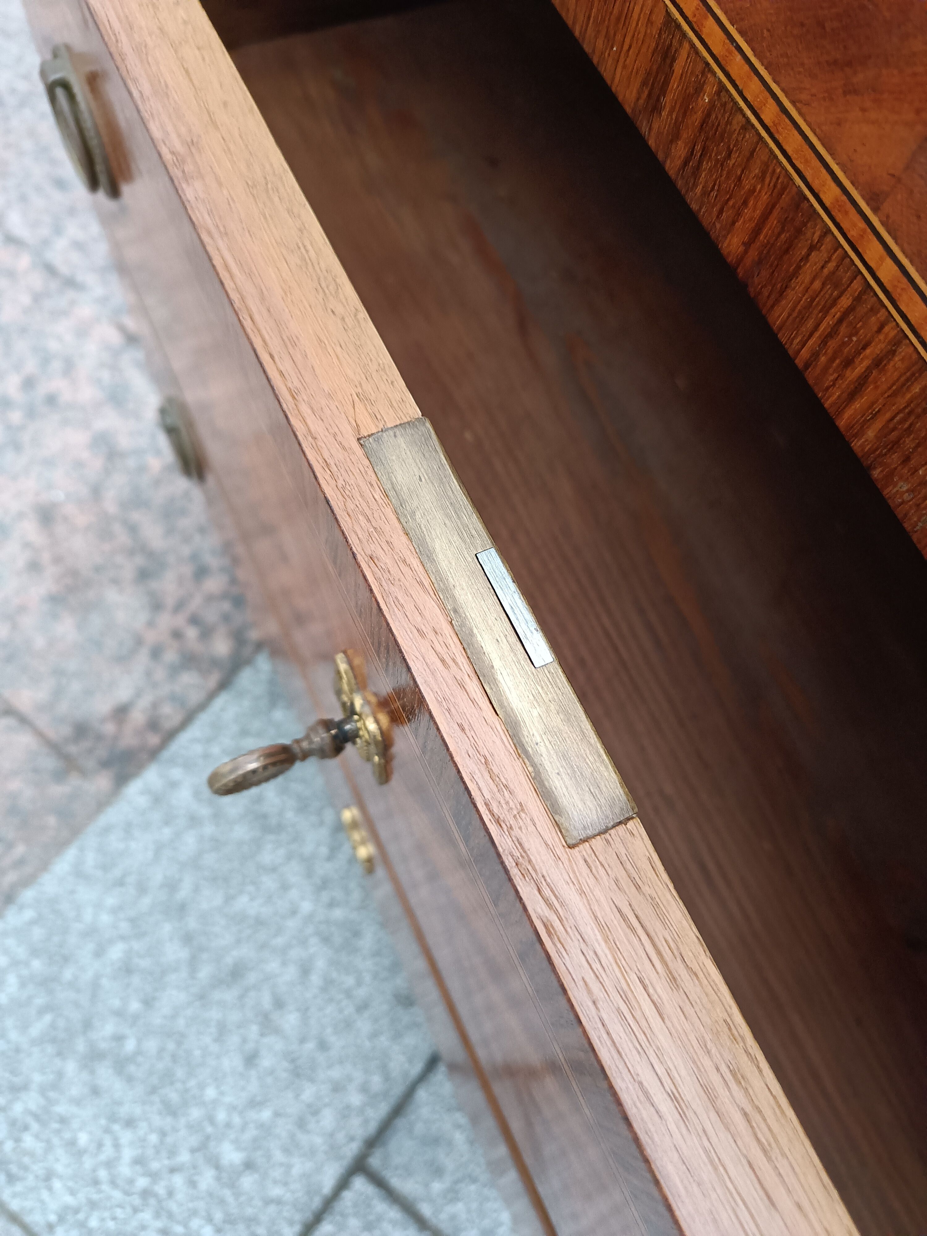 Old Louis XVI style chest of drawers in marquetry