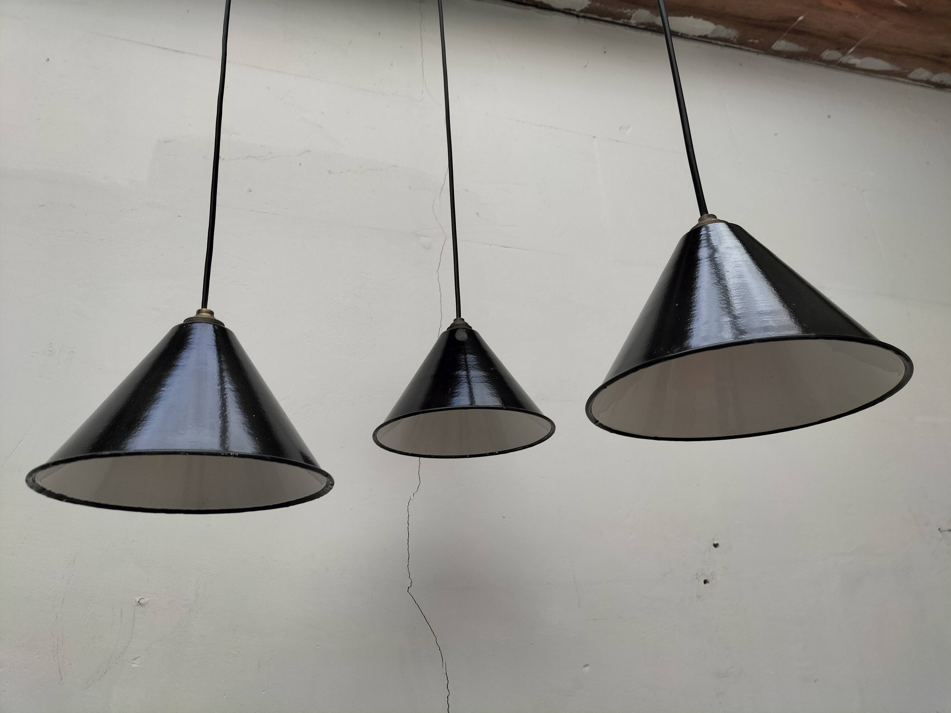 Enameled sheet metal pendant lights