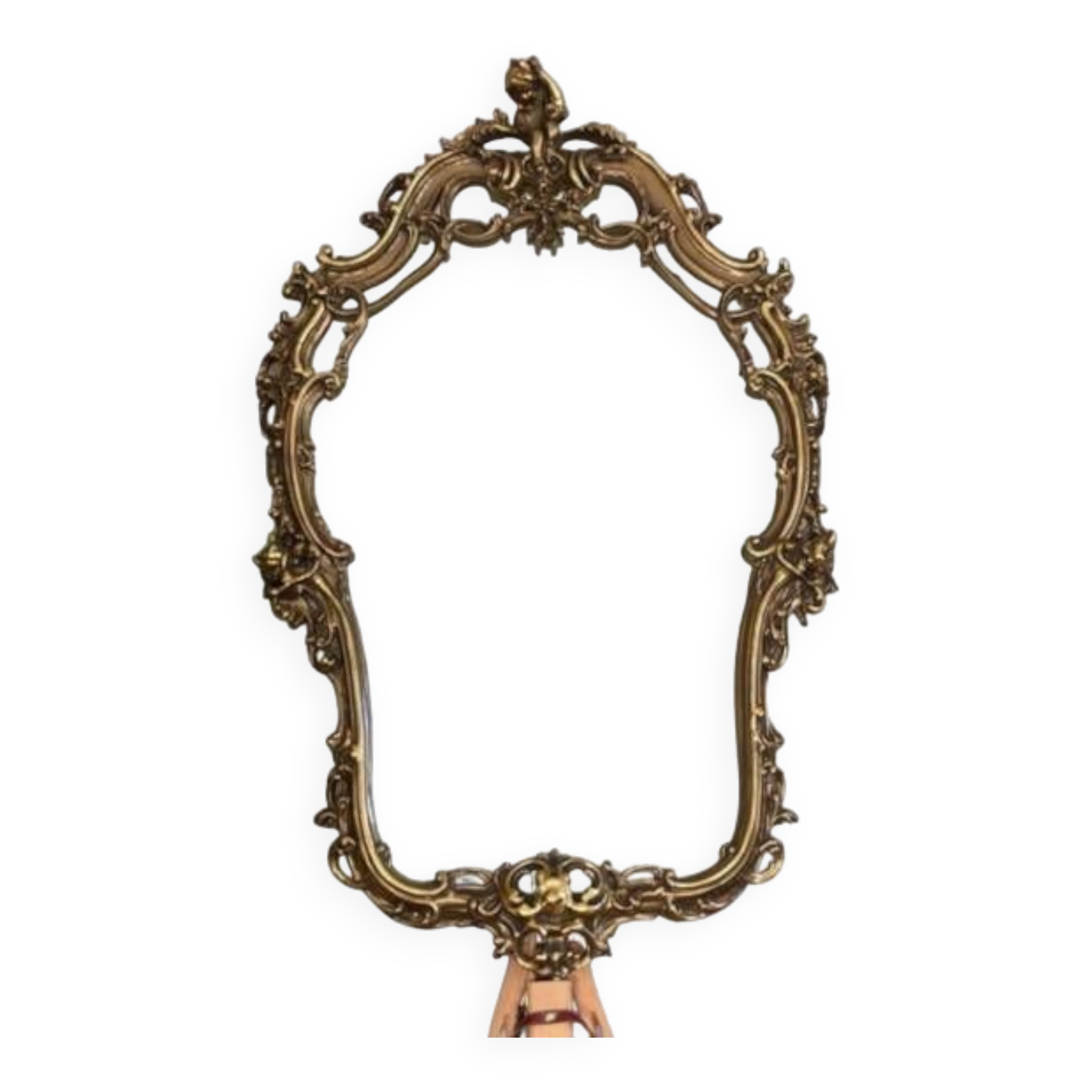 Rocaille style mirror from the 20th century in wood and gilded stucco, Putto on the pediment