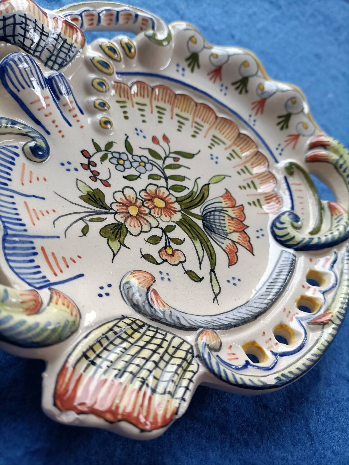 Handmade ashtray from Desvres pottery 💐