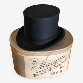 Old hat box with top hat