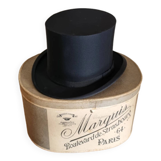 Old hat box with top hat