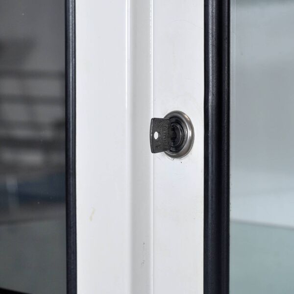 Armoire à pharmacie vintage, années 1970