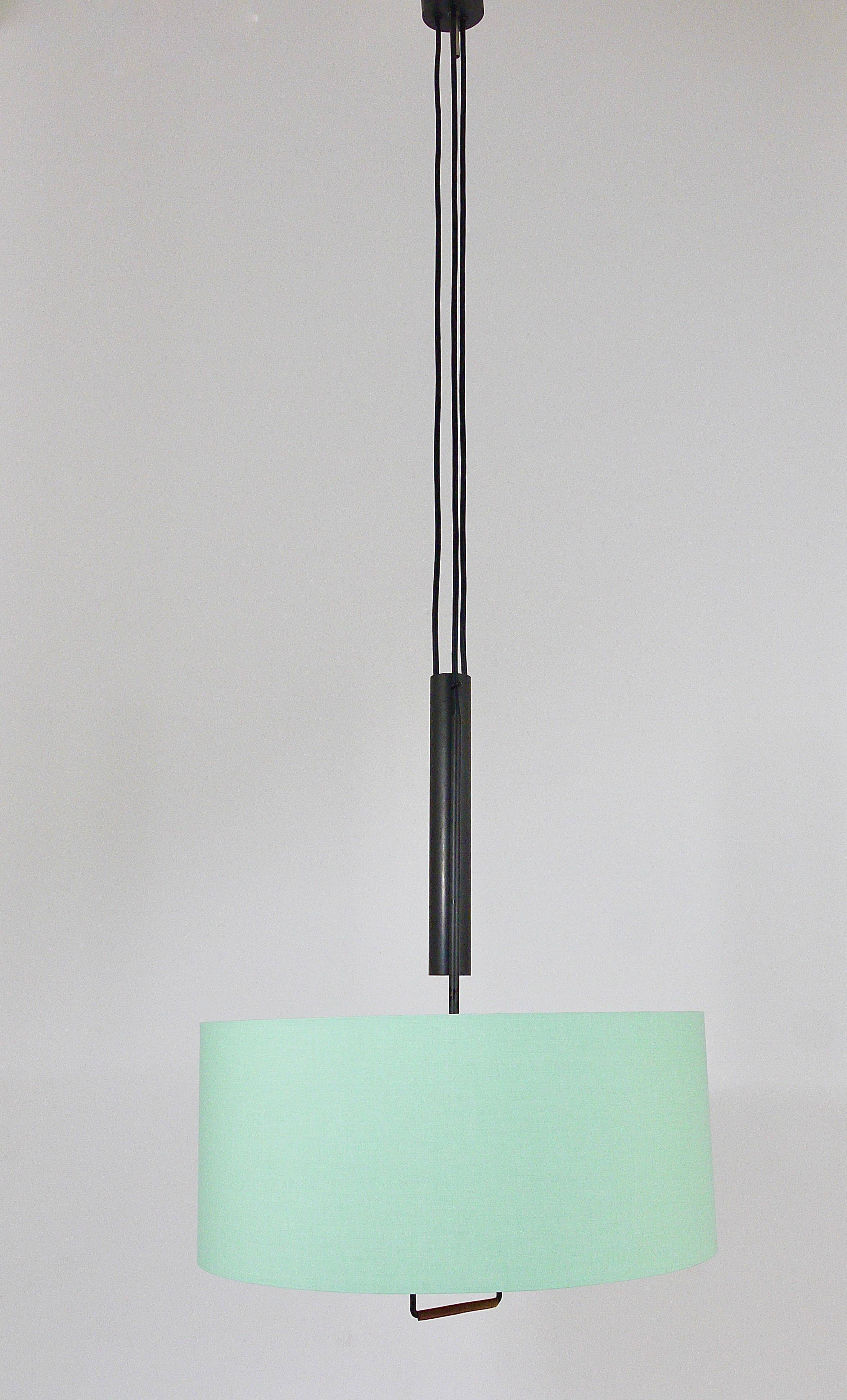 J.T. Kalmar Lampe Suspendue à Contrepoids réglable Milieu du Siècle, Autriche, Années 1950