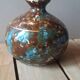 Single-flower vase in glazed Limoges porcelain