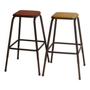Paire de tabourets industriels