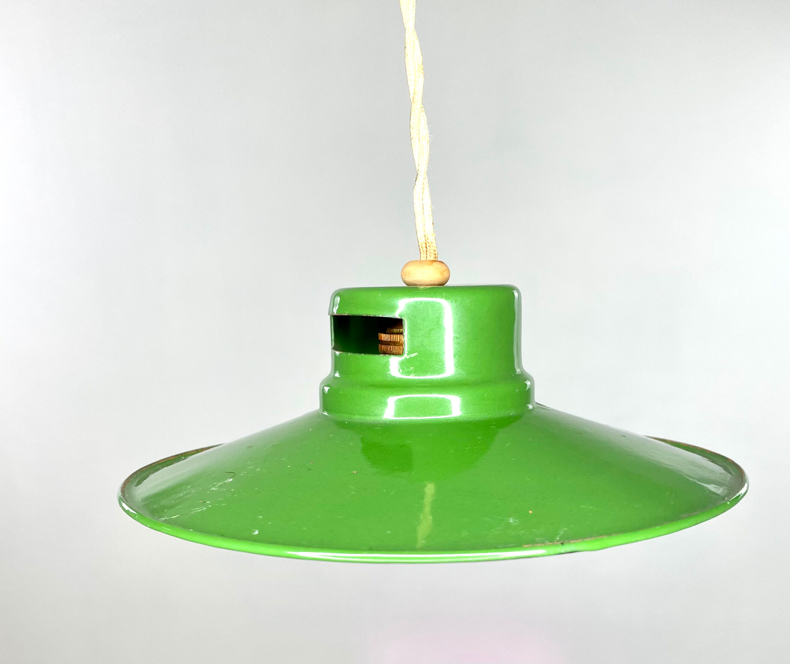 Suspension émaillée Lumière Pintsch