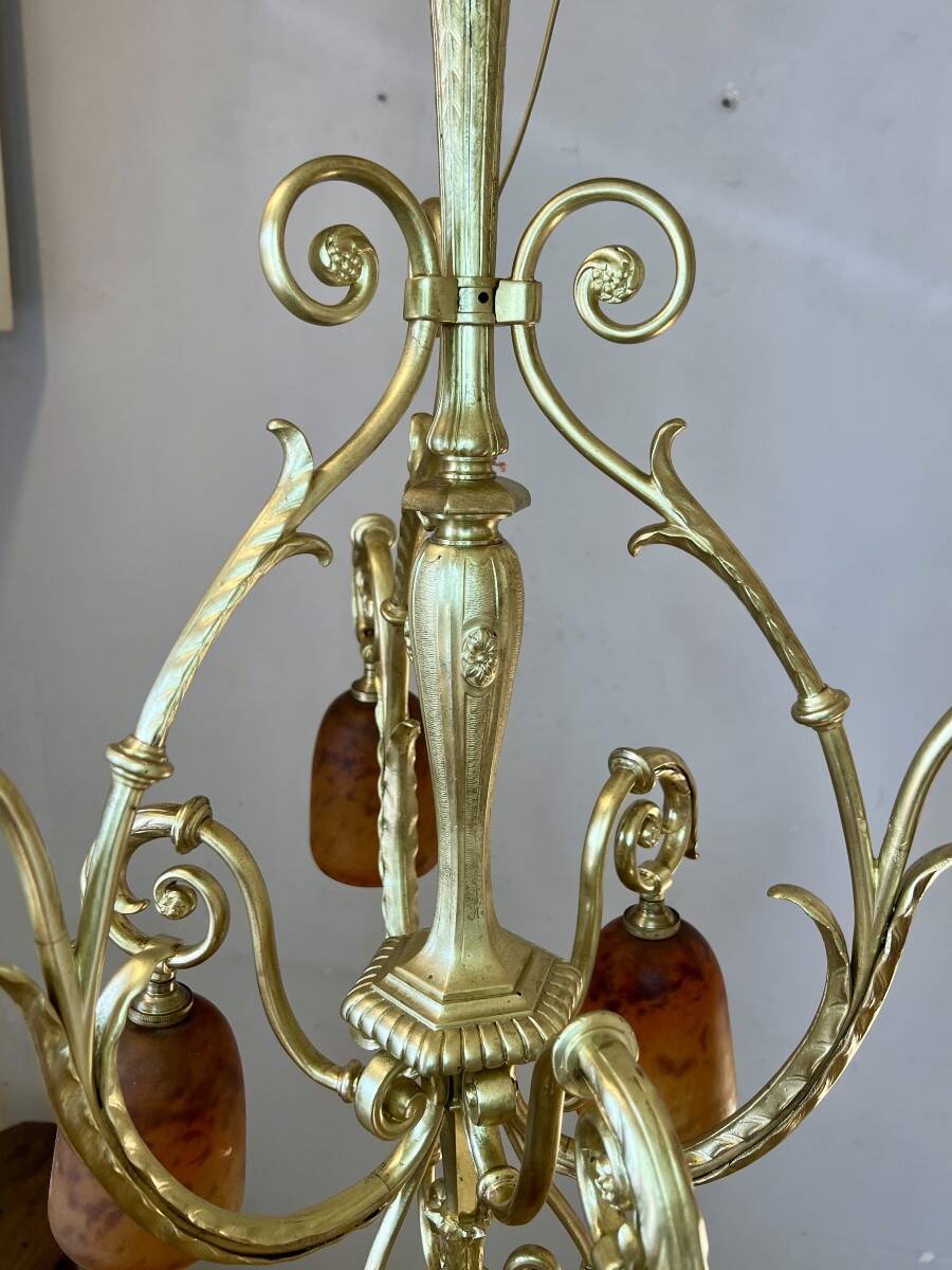 Art Deco tulip chandelier Daum
