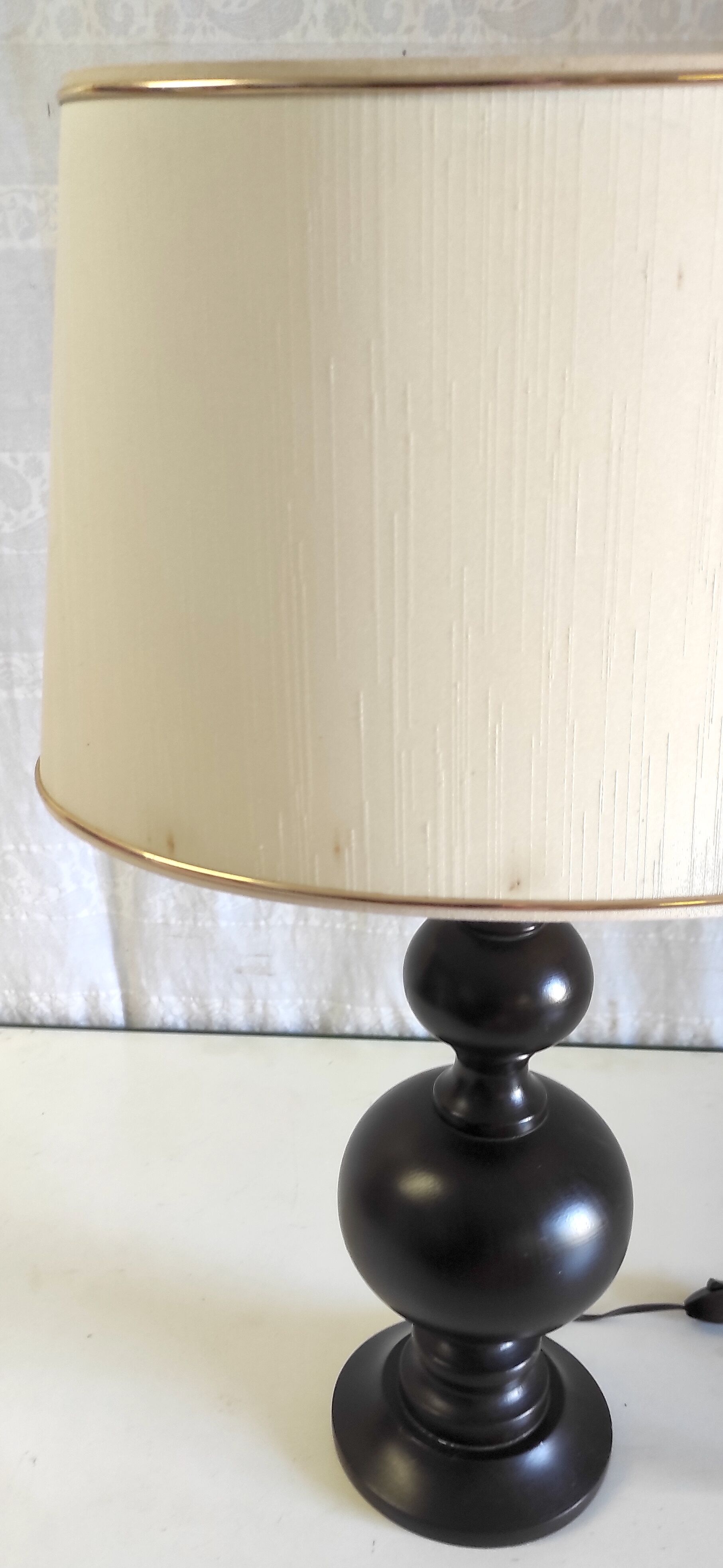 Turned wooden table lamp – 80s