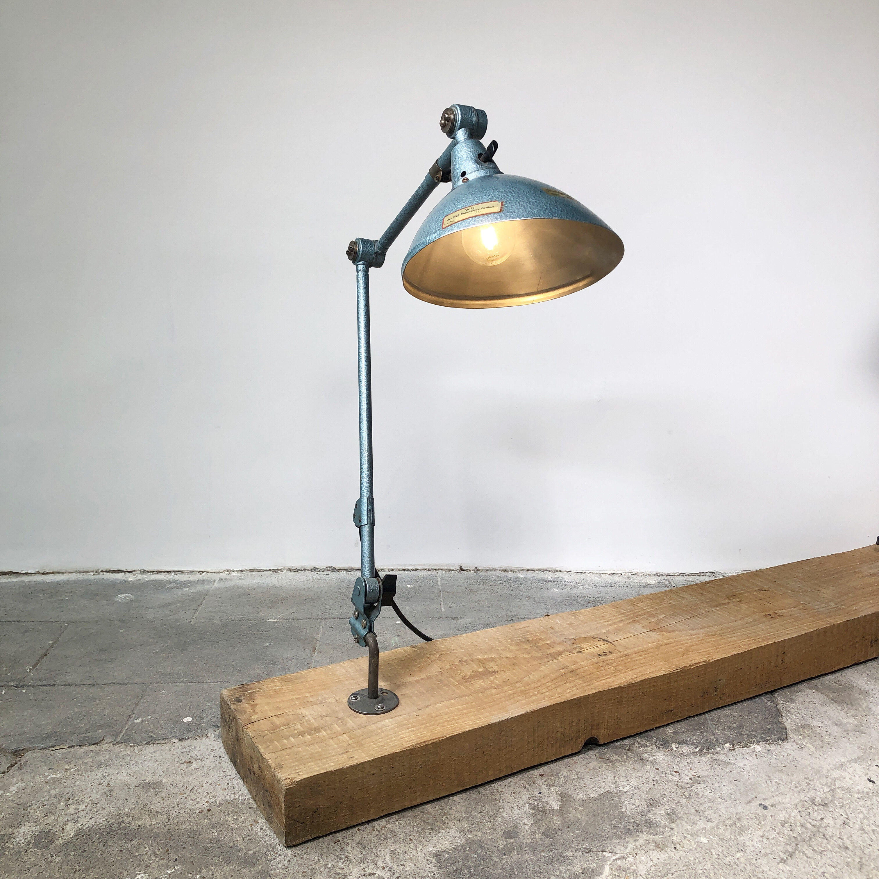Lampe articulée par Curt Fisher pour Midgard, 1950