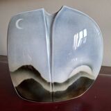 Virebent porcelain vase