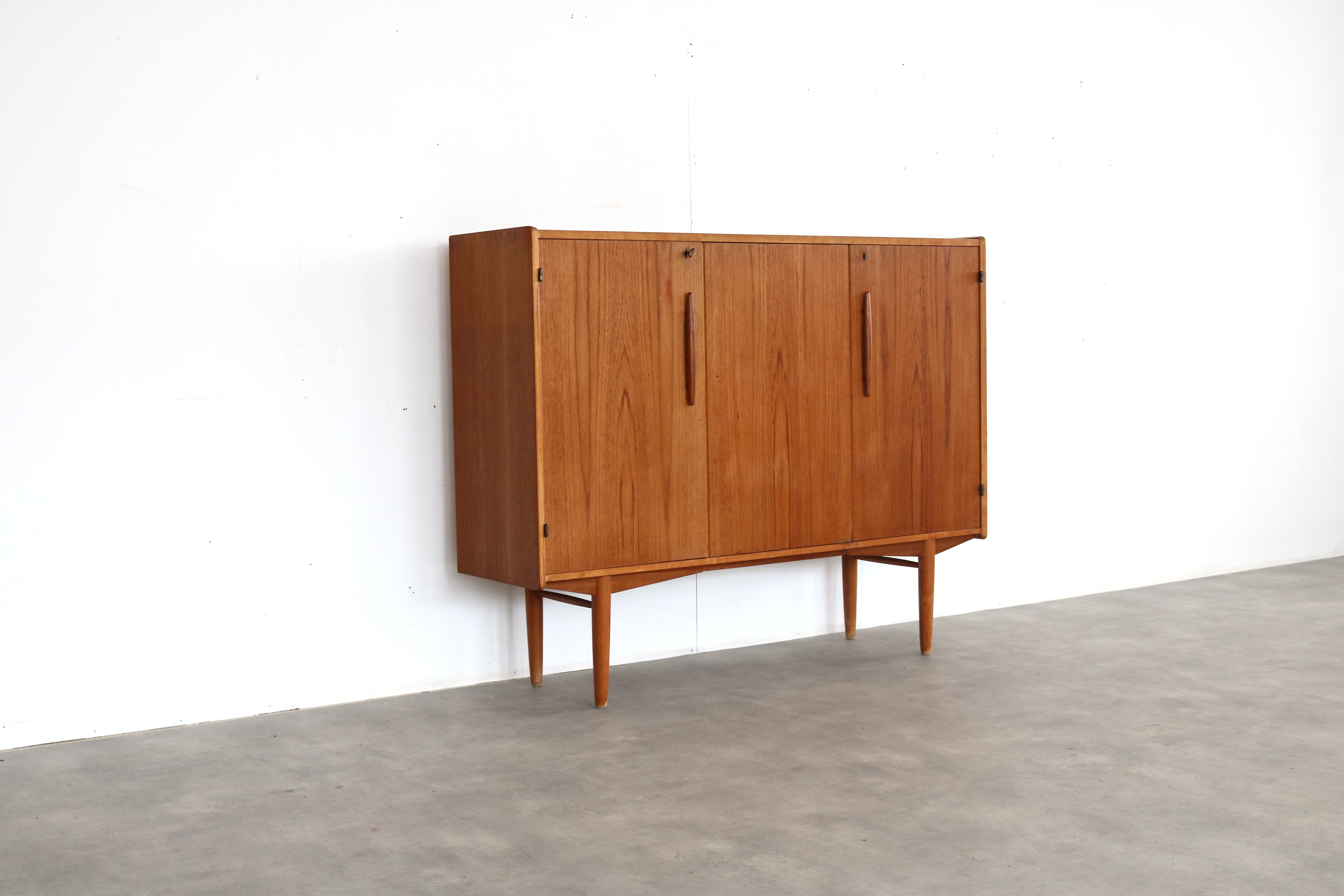 vintage highboard | sideboard | 1960s | Troeds