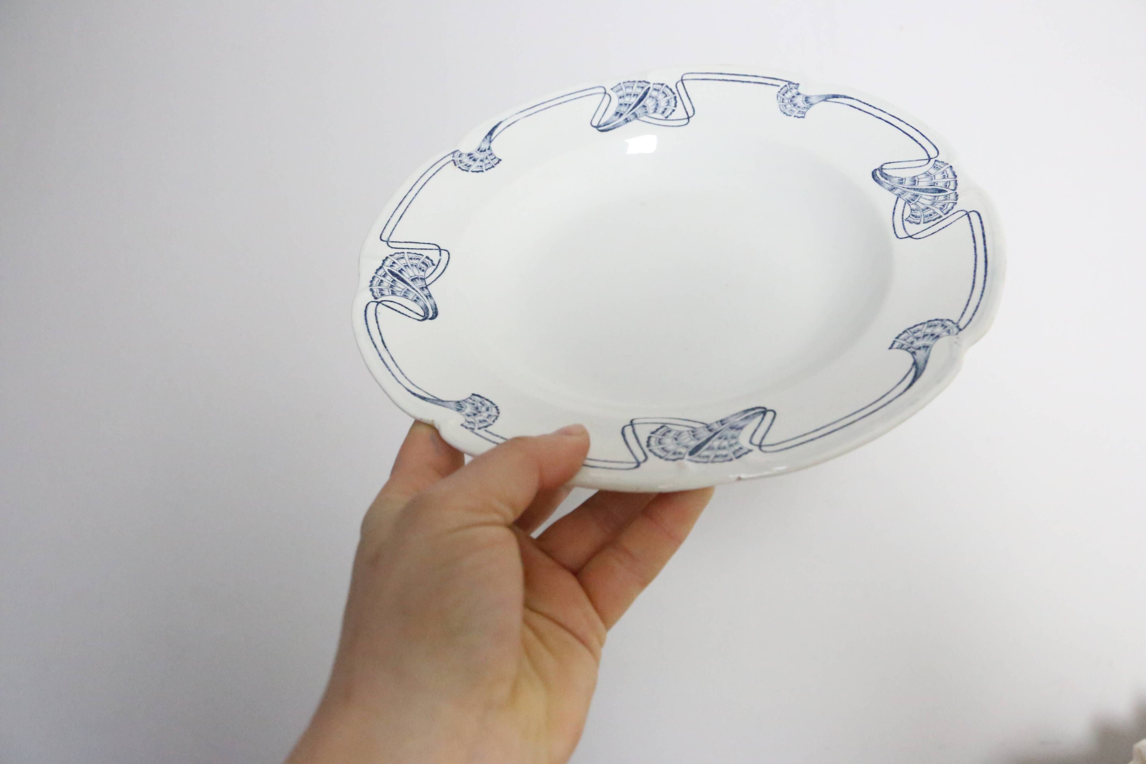 Deep plates x4, Onnaing, Algéciras model, Granite, 19th century