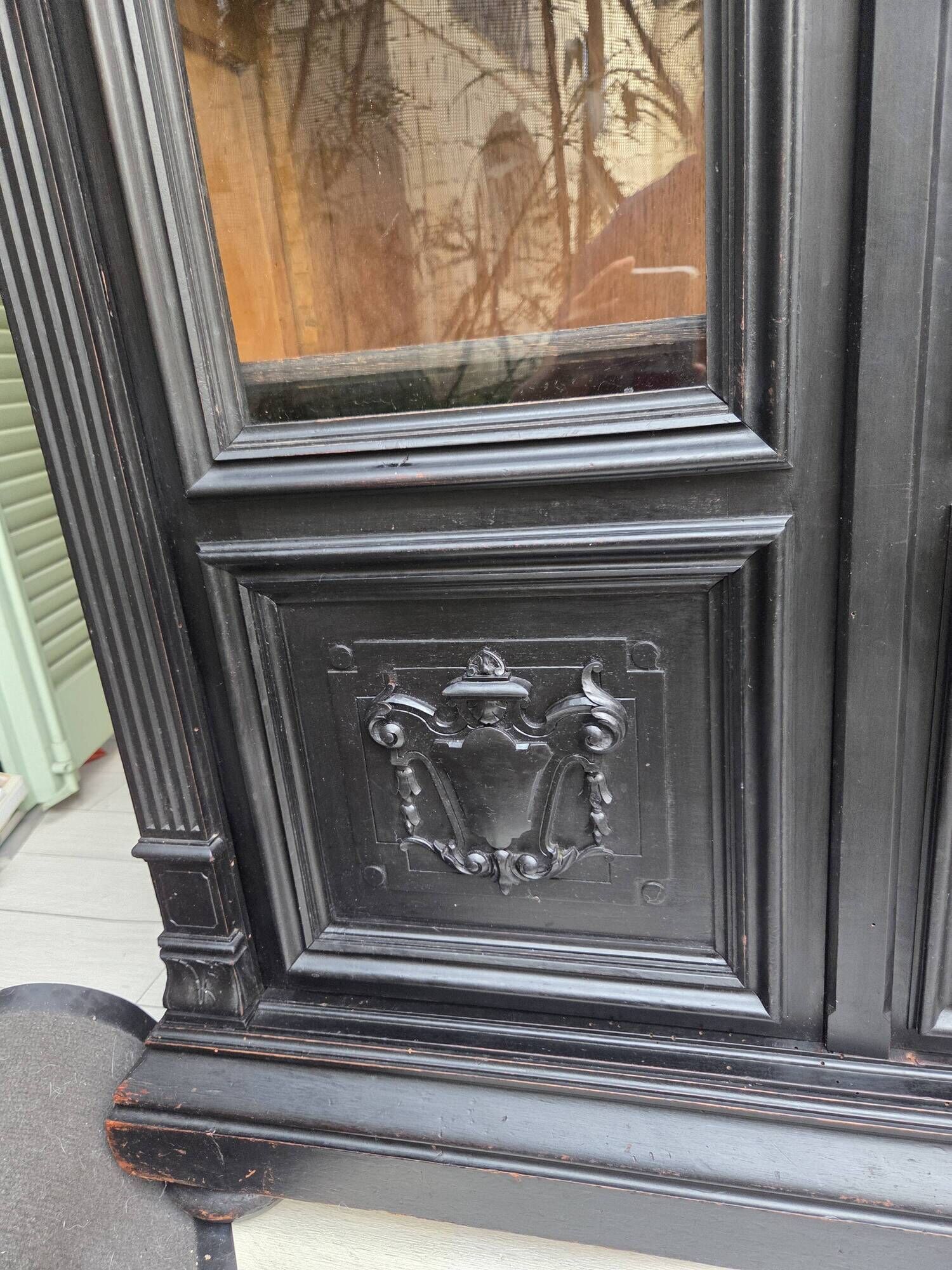 Napoleon III display cabinet