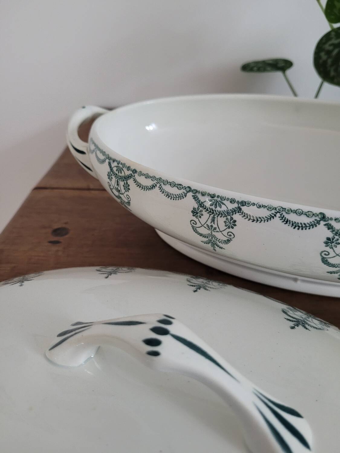 Moulin des Loups & Hamage elongated soup tureen