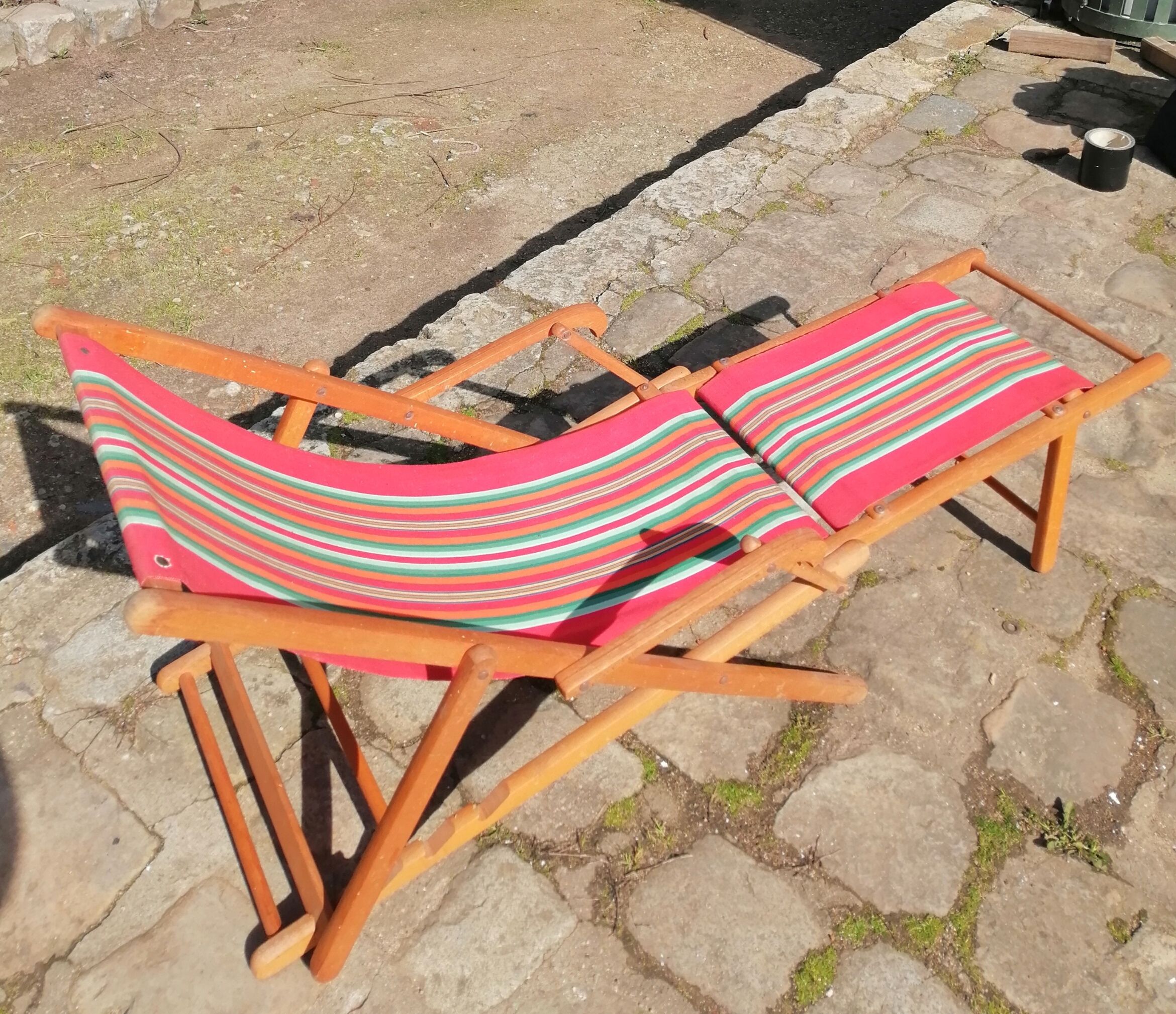 Chaise longue chilienne enfant