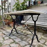 Bistro table in grey marble and black cast iron 100 x 60 cm