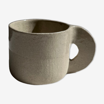 Cup, ear handle, cream - Léa Baldassari