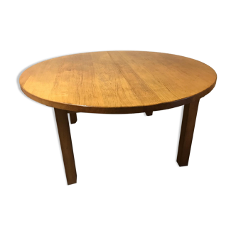 Solid oak dining table