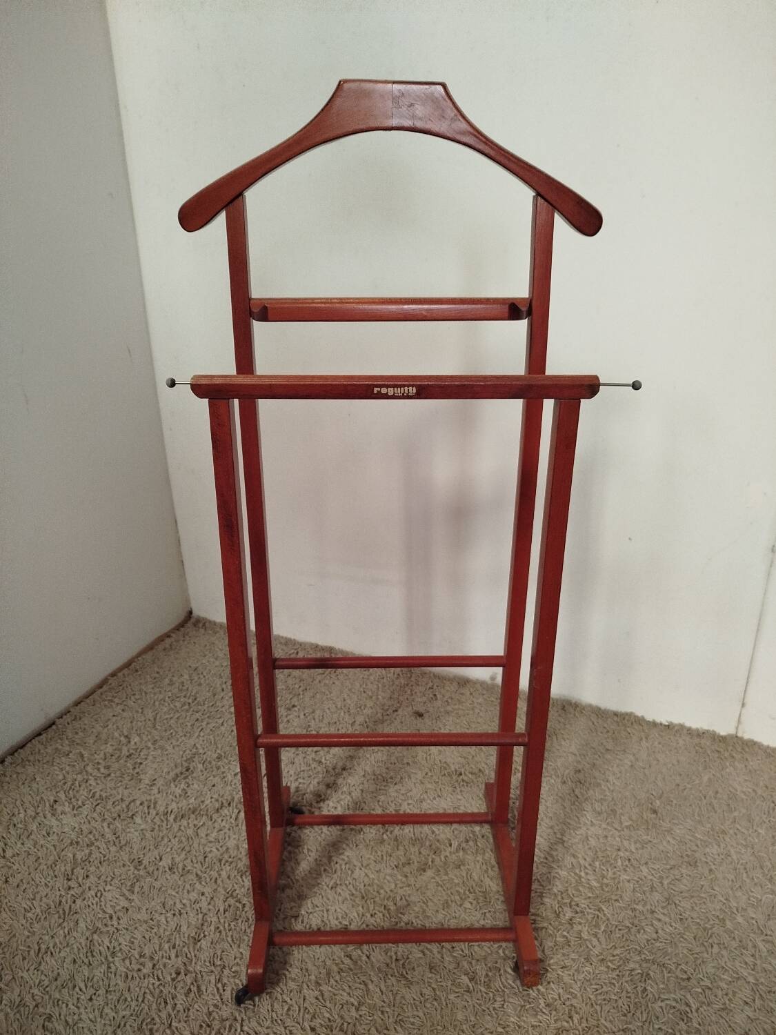 Valet Reguitti