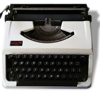 Vendex made in Holland 60 typewriter