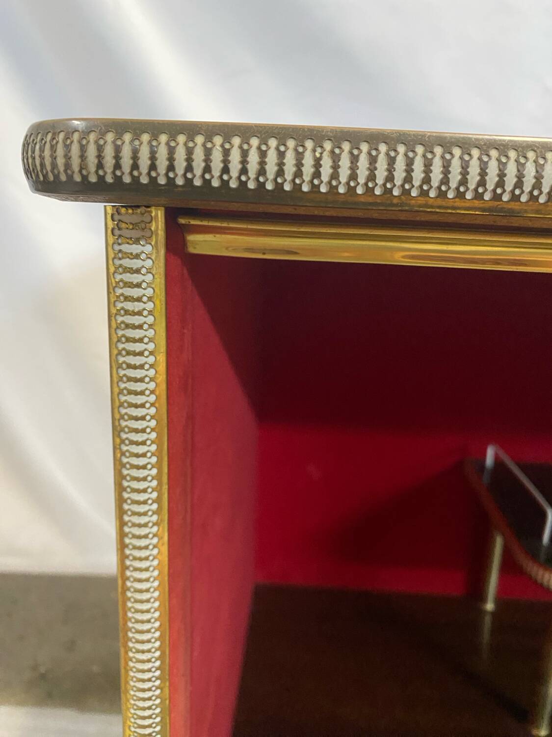 Vintage Rolling Bar