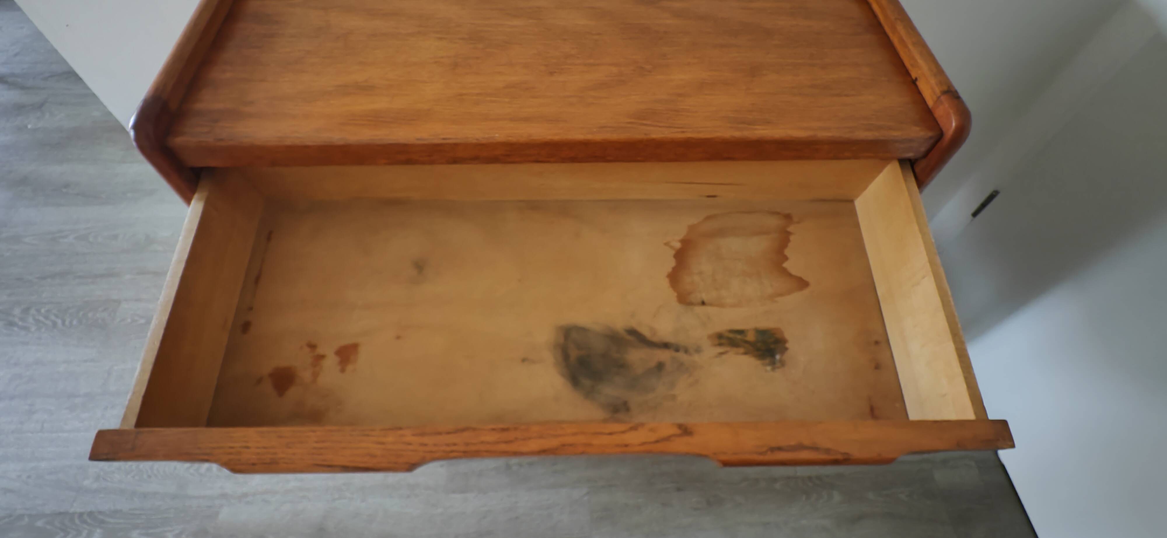 Scandinavian chest of drawers