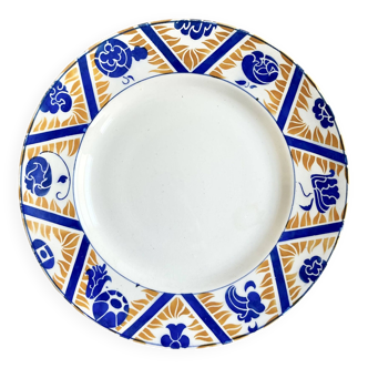 Assiette sur pied / Art Deco / terre de fer