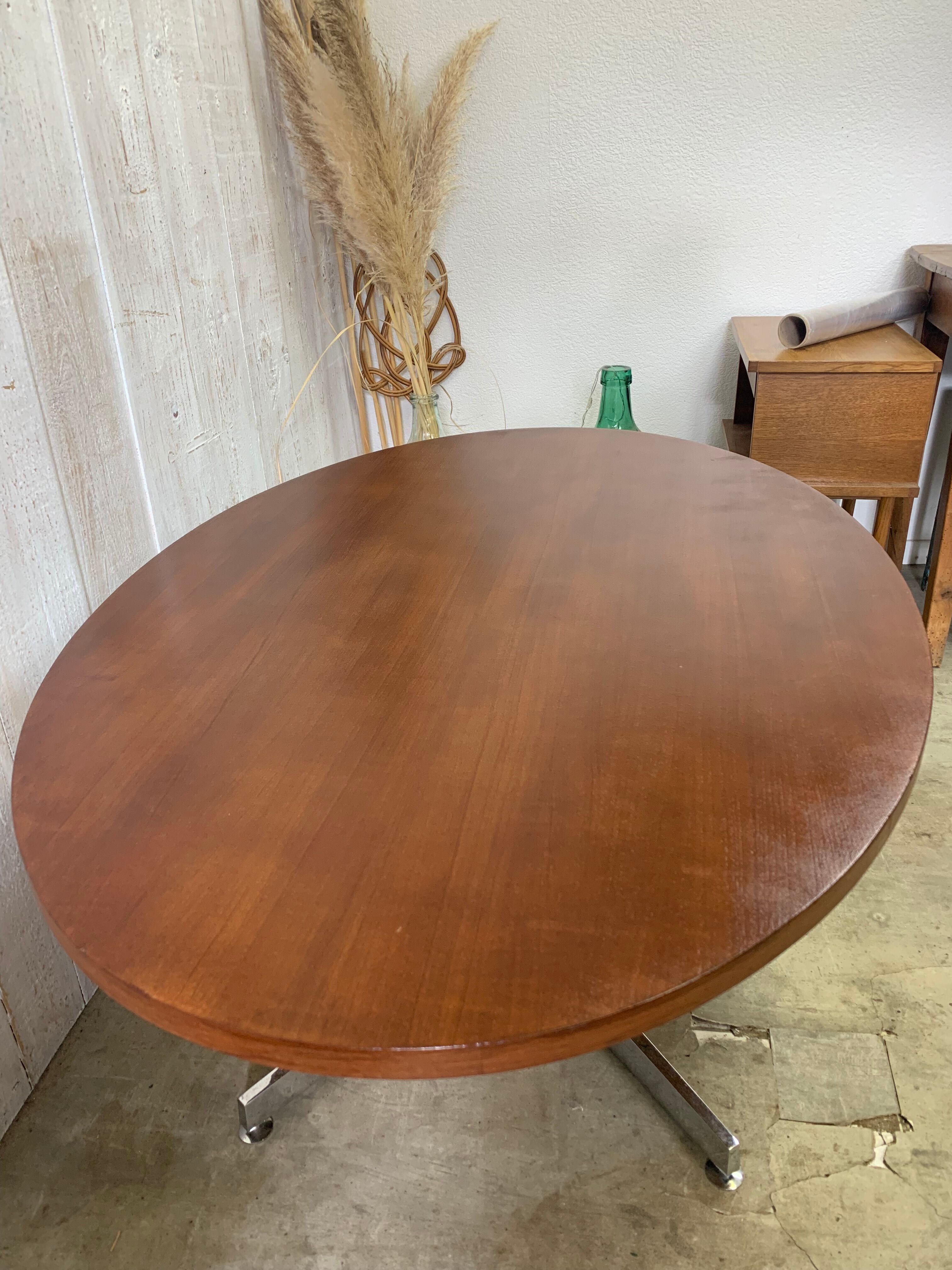 Vintage system table