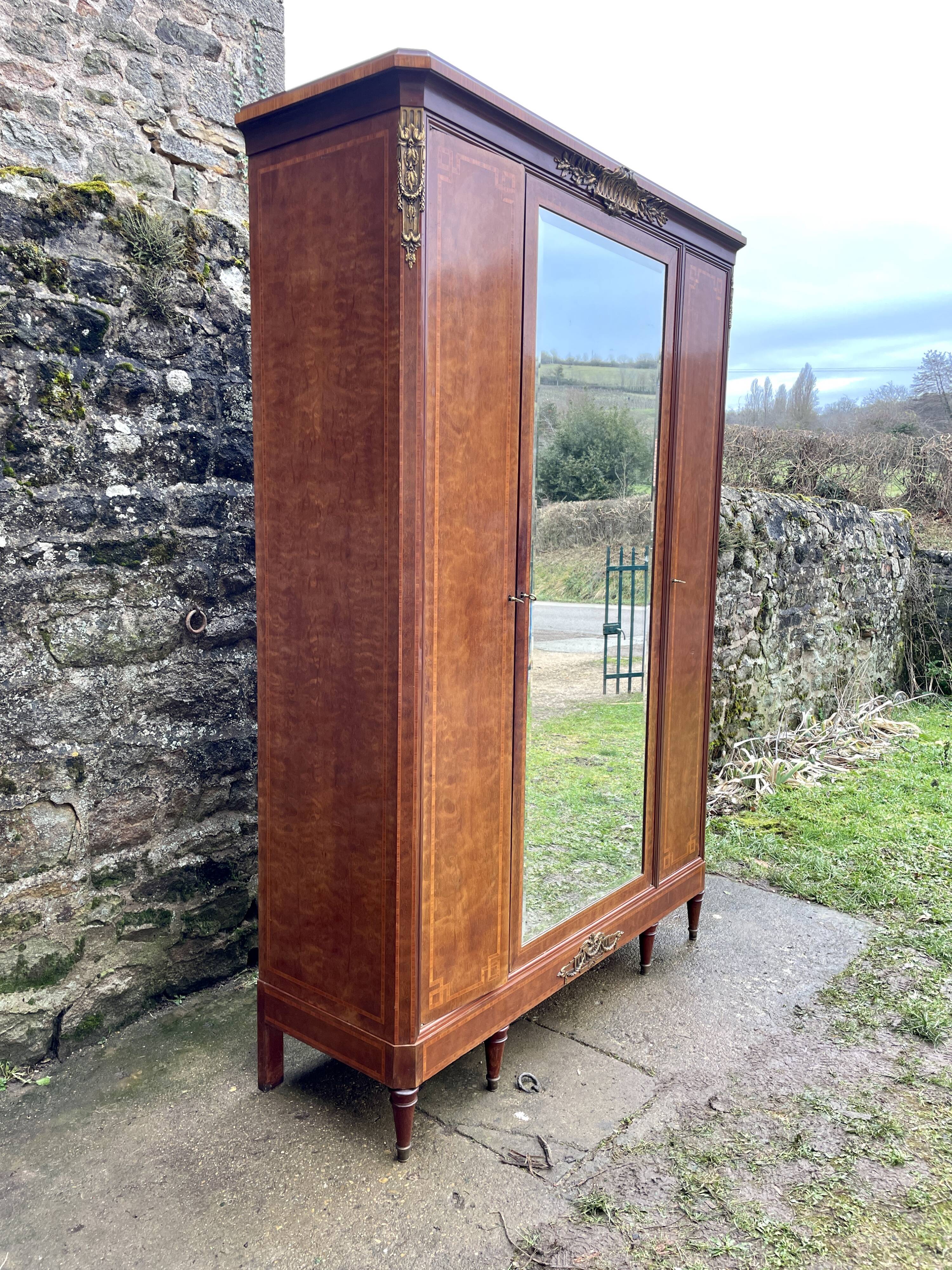 Louis XVI wardrobe, bronze oak and marquetry