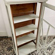 Armoire vitrée 1900 rénovée