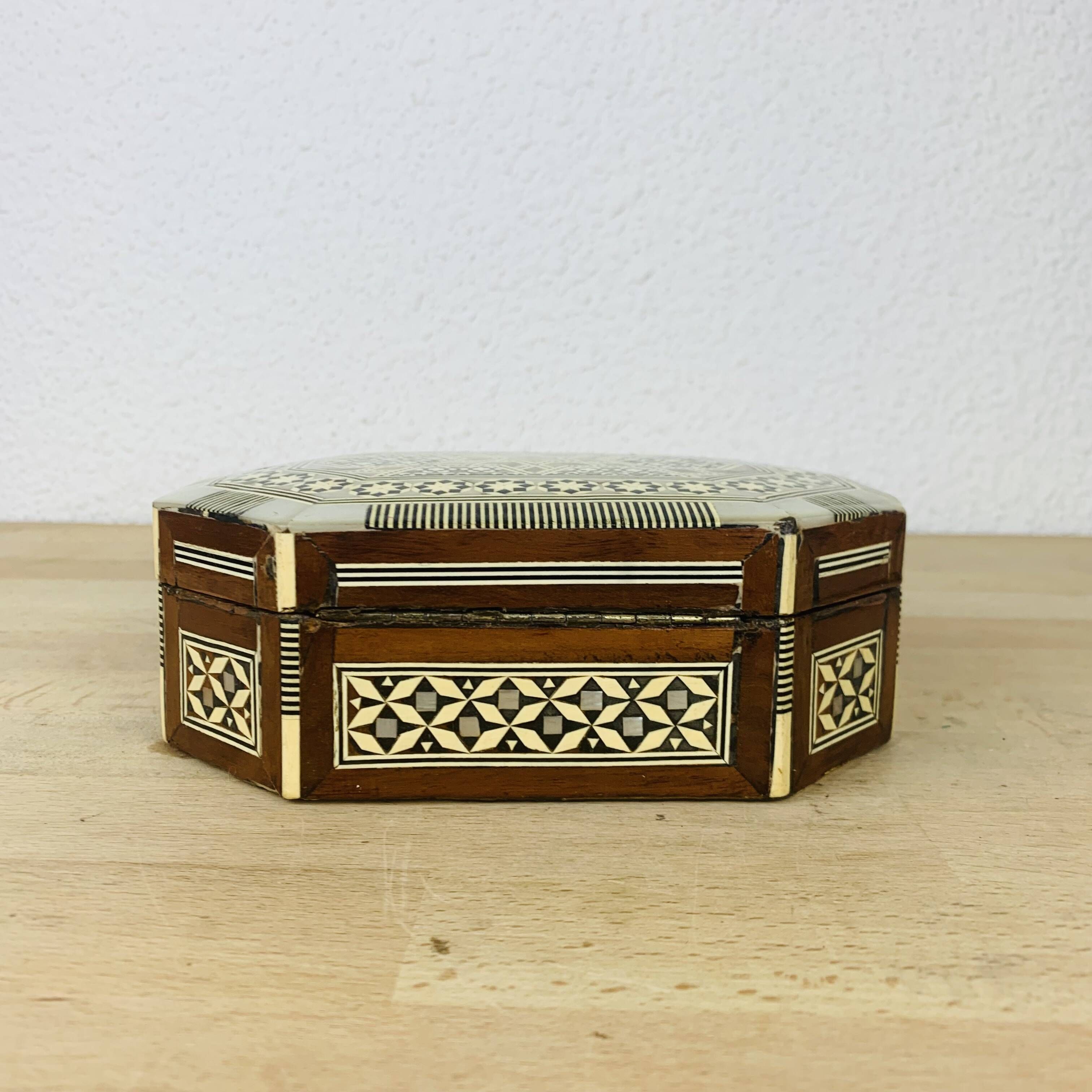 Vintage mother-of-pearl marquetry jewelry box