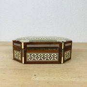 Boîte à bijou marqueterie de nacre vintage