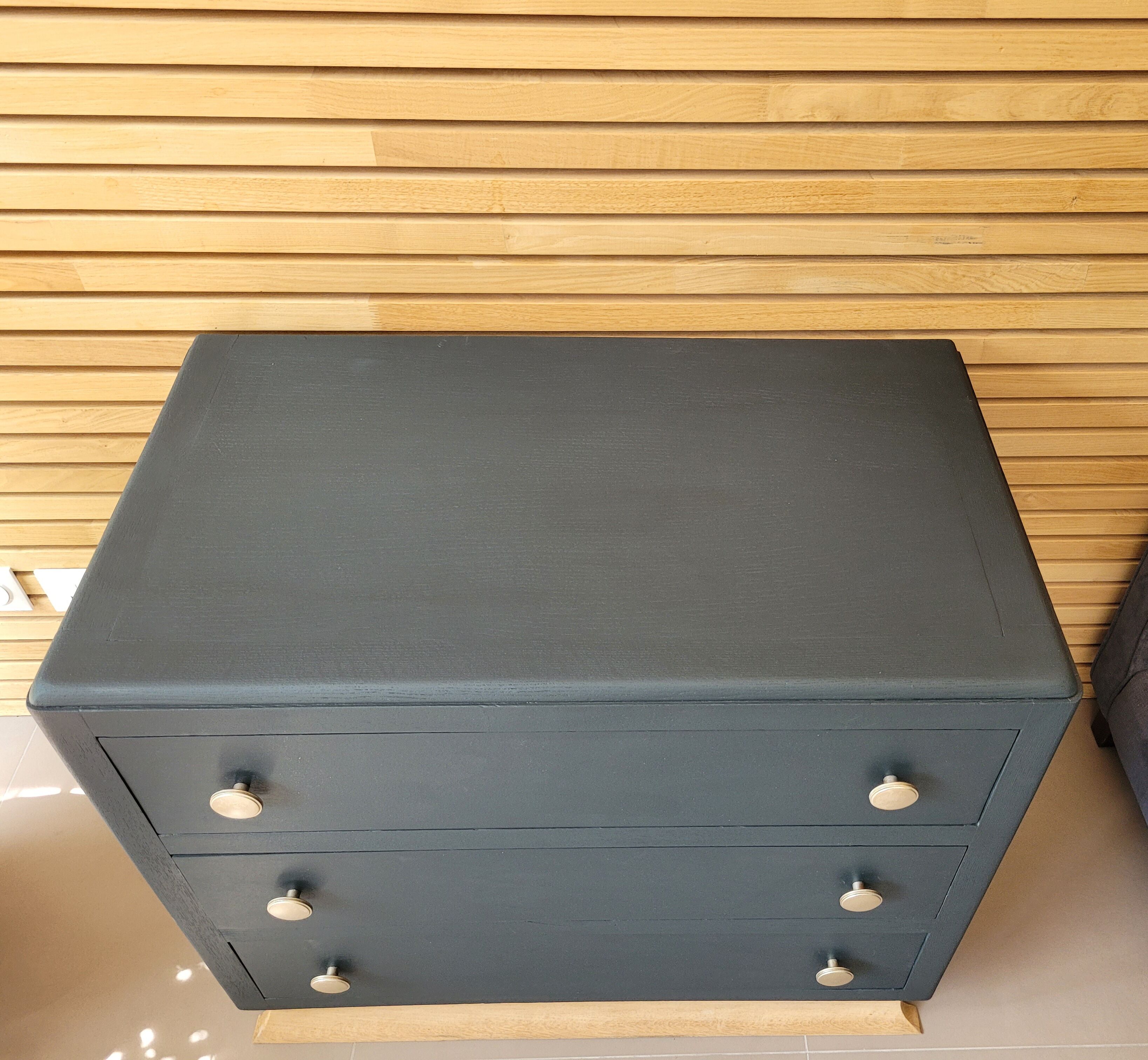 Vintage art deco chest of drawers