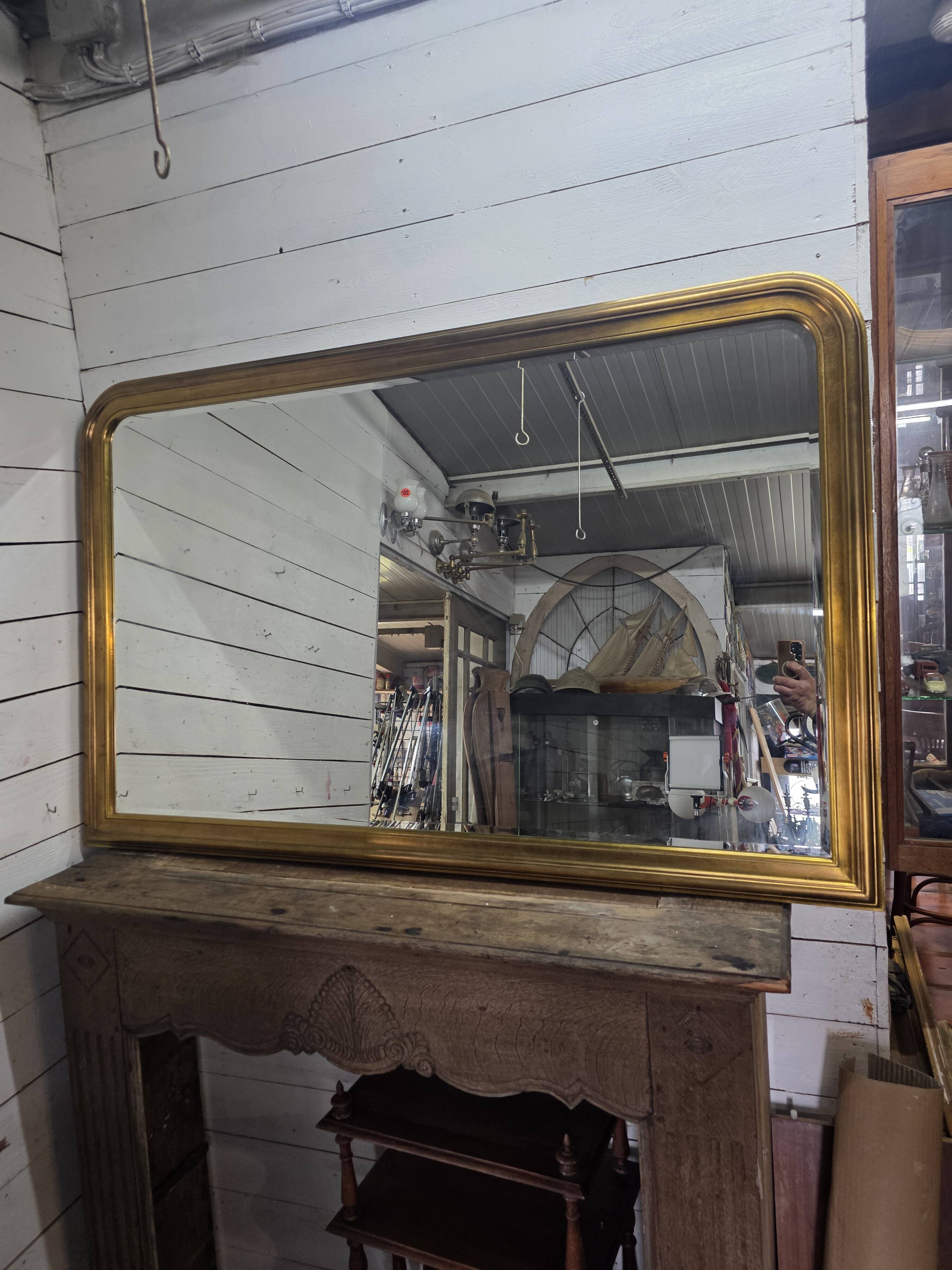 Louis Philippe style gilded mirror, mid-20th century, bevelled mirror.