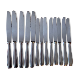 One-piece stainless knives