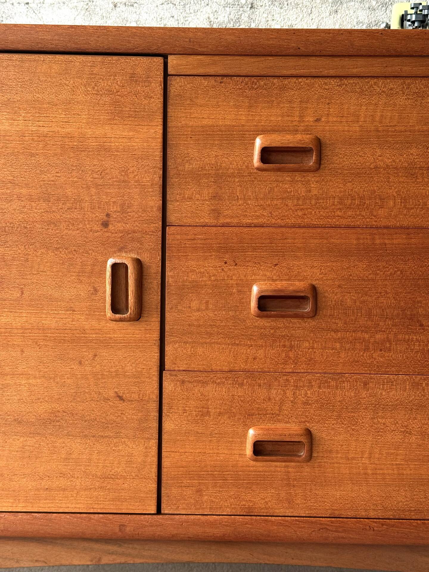 Enfilade buffet scandinave vintage en teck, 1960