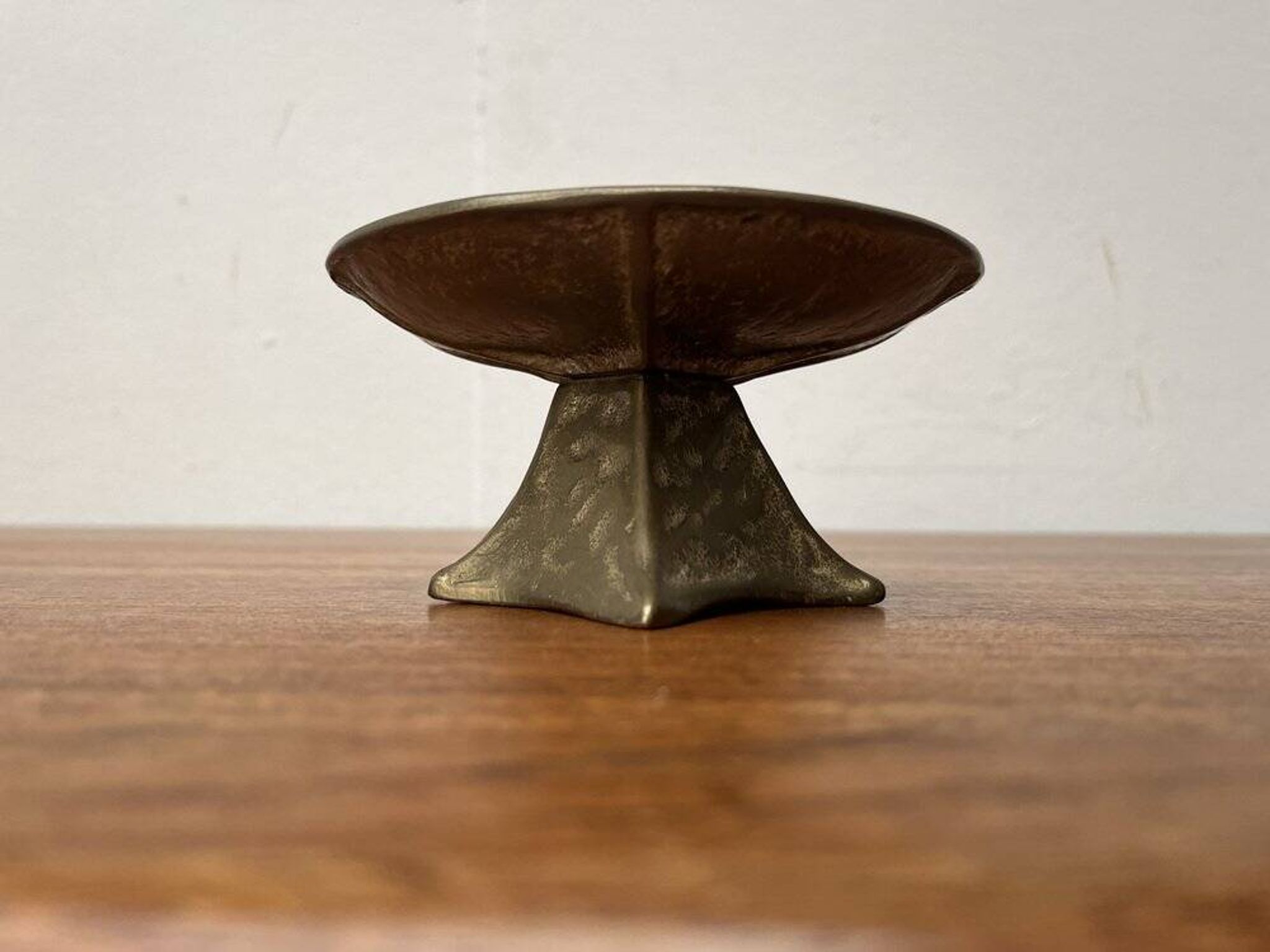 Bougeoir brutaliste en bronze du milieu du siècle, années 1960