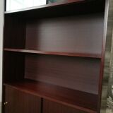 Vintage shelf library