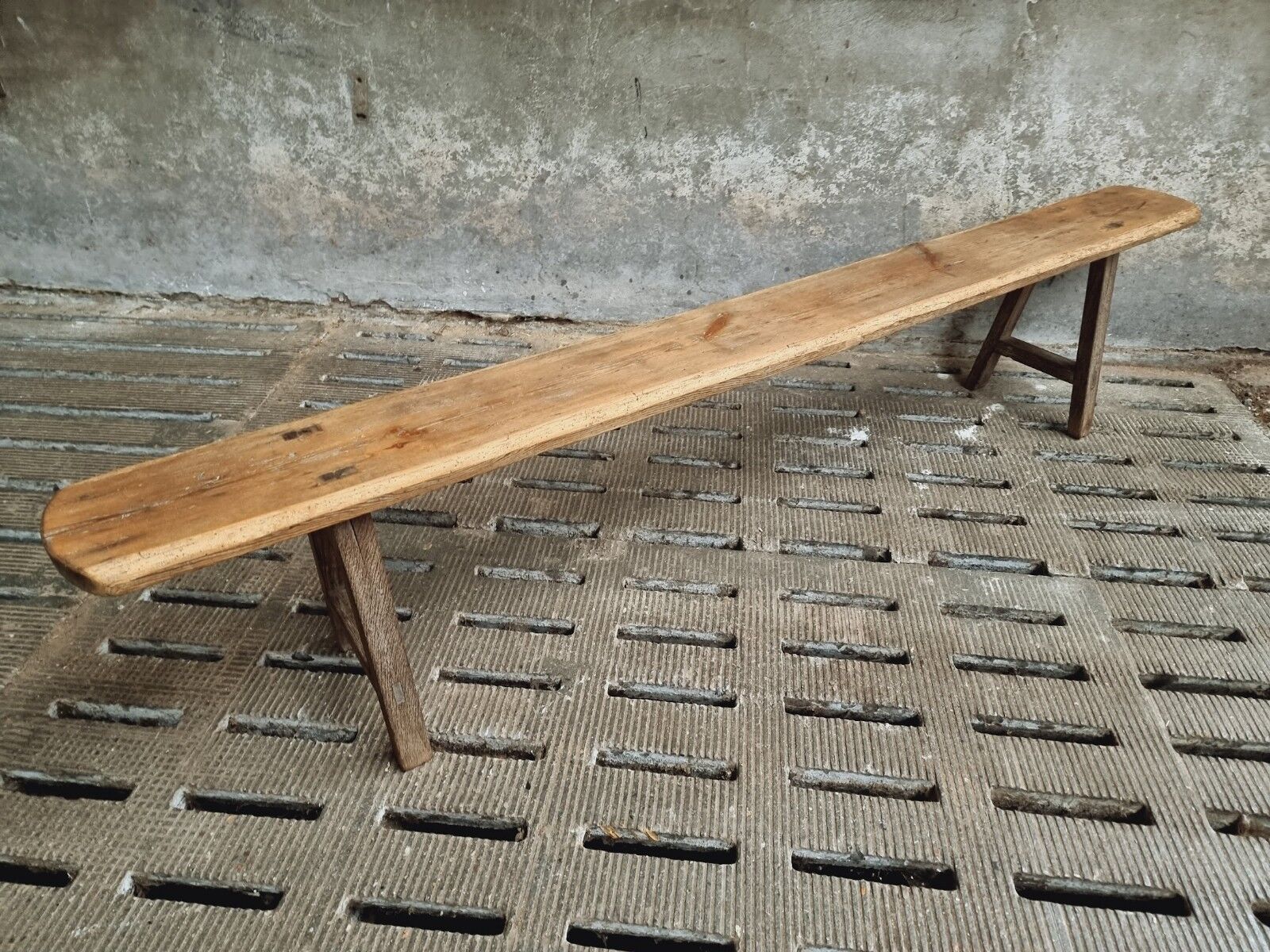 Antique table bench side table