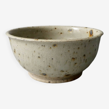 Large stoneware bowl or salad bowl