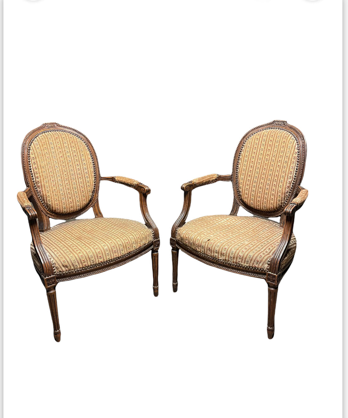Paire de fauteuils bergère Louis XVI